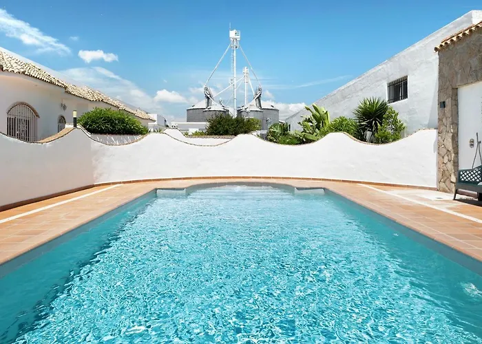 Fuente3 Piscina Comun Famila * Коніль-де-ла-Фронтера