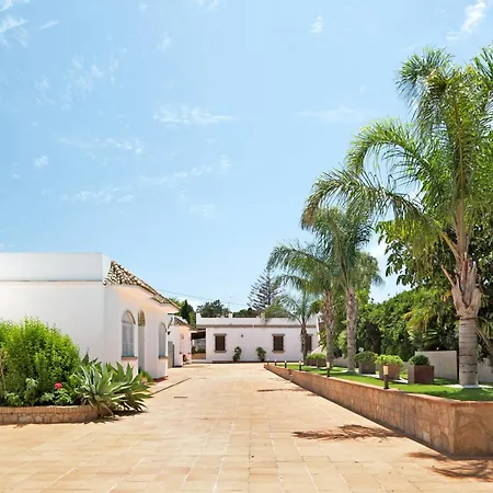 Fuente3 Piscina Comun Famila Casa di campagna *