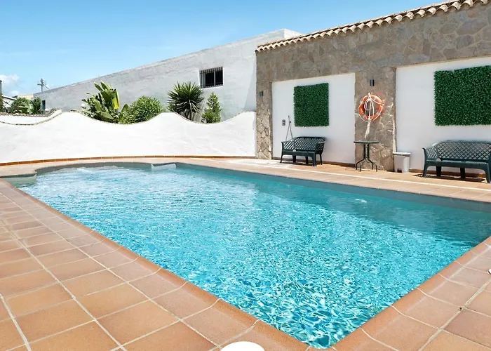 Fuente3 Piscina Comun Famila * كونيل ذي لا فرونتيرا