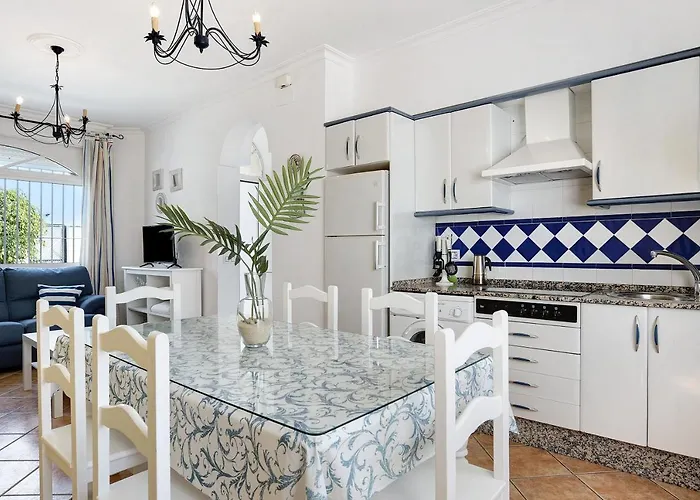 Fuente3 Piscina Comun Famila * 콘일데라프론테라